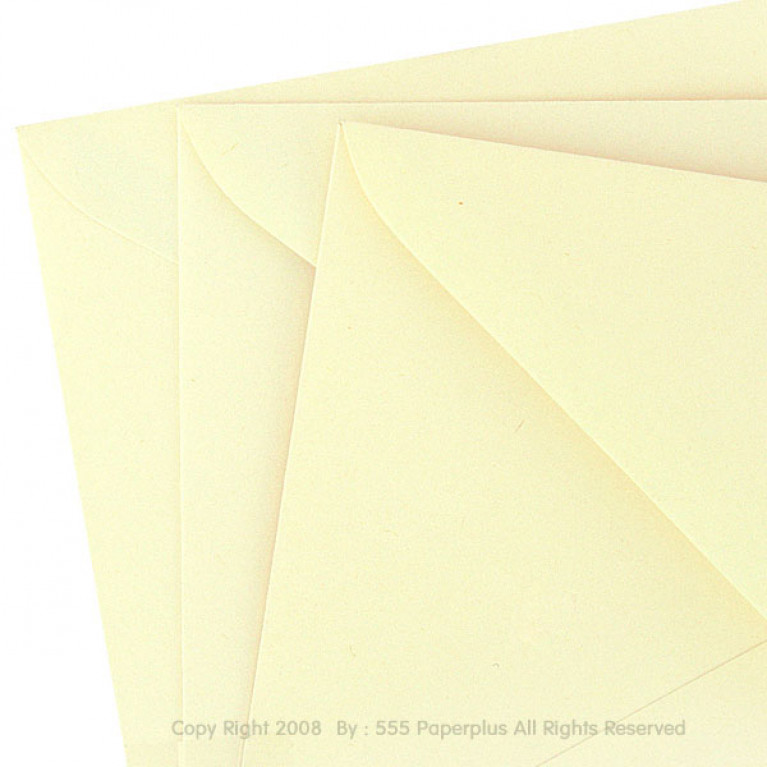 ซองใส่การ์ด No.8 1/2-ปอนด์ ฝาสามเหลี่ยม สีครีม (50 ซอง) Code 00351