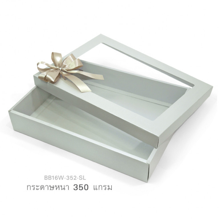 BB16W-352-SL กล่องของขวัญ สีเงิน ก.24.3 x ย.33.5 x ส.6 ซม. (1ใบ)