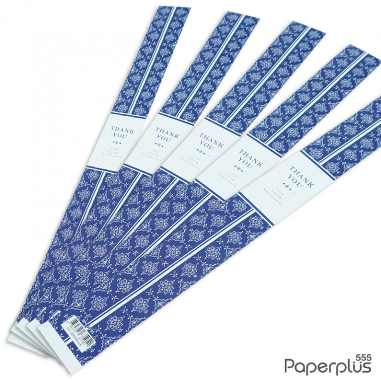 BP02-036 สายคาดกล่องขนม กว้าง  3.2 ยาว 31.3 ซม. น้ำเงินลายไทย แนวตั้ง (50เส้น)